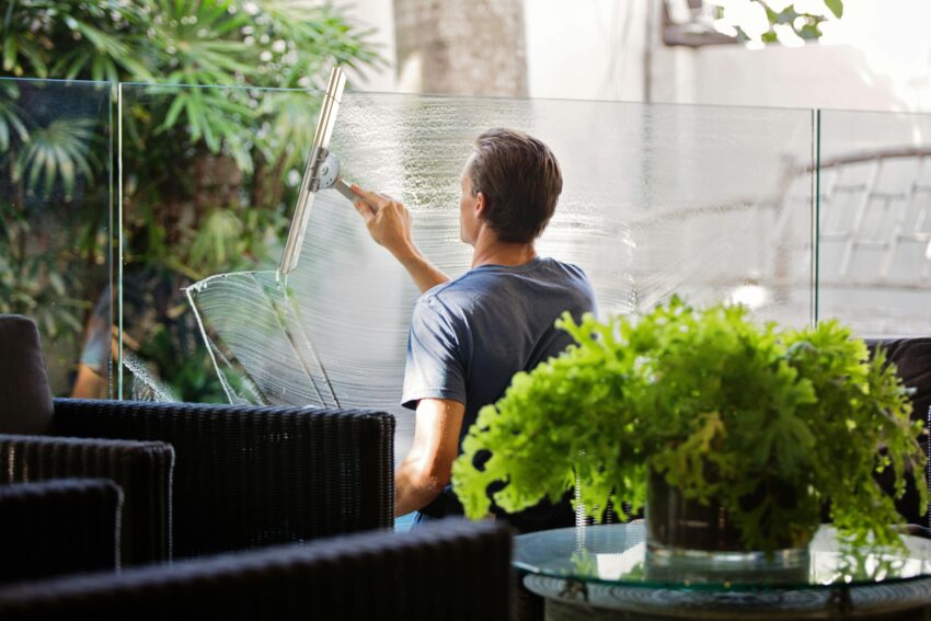 wash window office